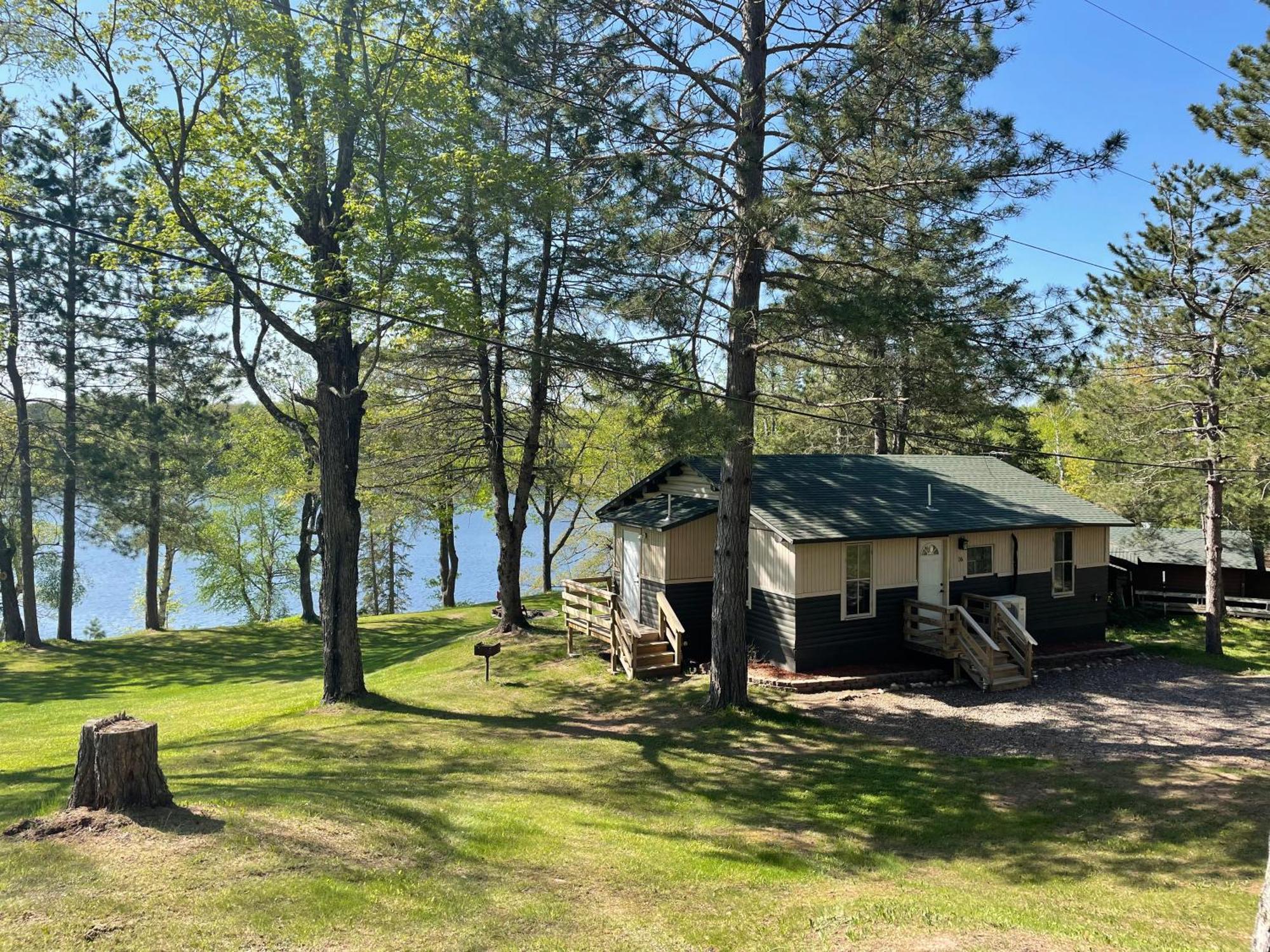Hanging Horn Lakeside Resort Moose Lake Екстериор снимка