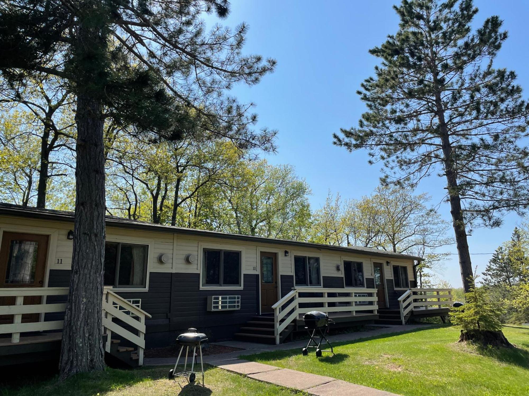 Hanging Horn Lakeside Resort Moose Lake Екстериор снимка